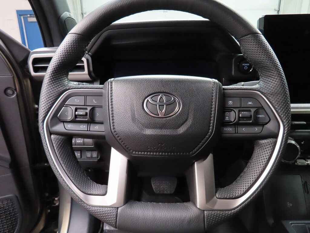 2024 Toyota Tacoma Hybrid 4x4 Crew Cab Trailhunter Fond du Lac WI 2024 Toyota Tacoma Hybrid 4x4 Crew Cab Trailhunter Fond du Lac WI