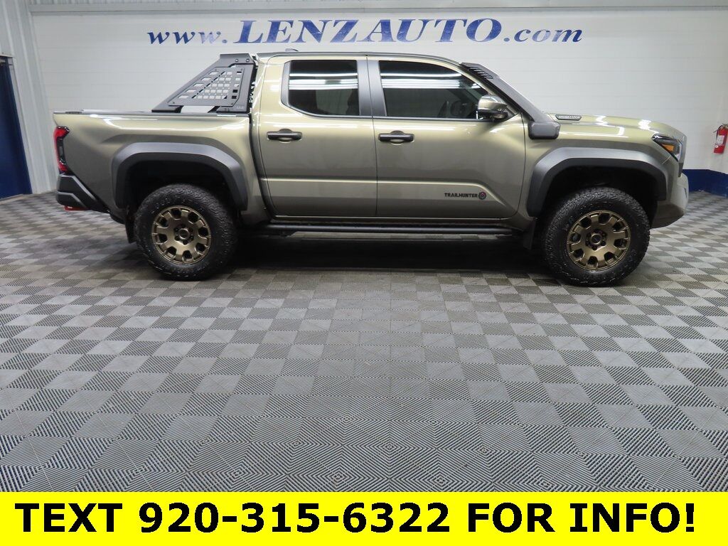2024 Toyota Tacoma Hybrid 4x4 Crew Cab Trailhunter