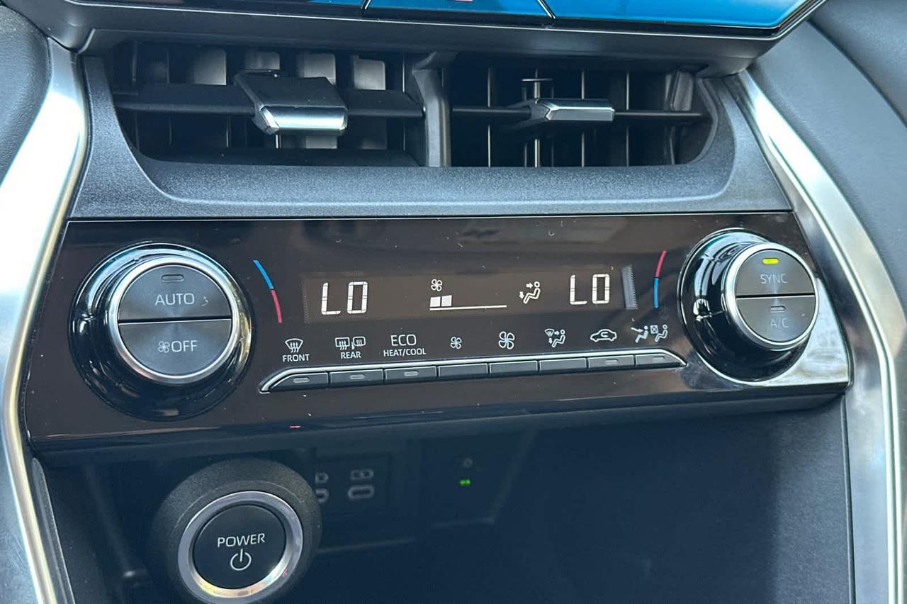 2024 Toyota Venza LE Roseville CA