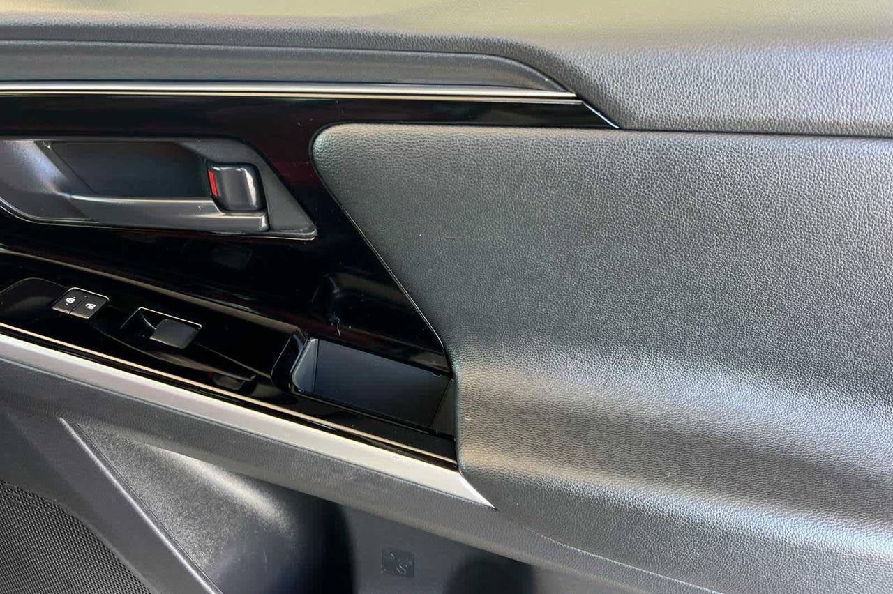 2024 Toyota bZ4X XLE Roseville CA