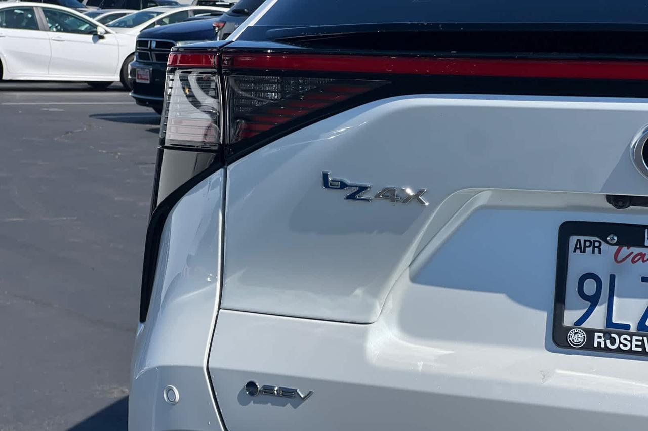 2024 Toyota bZ4X XLE Roseville CA