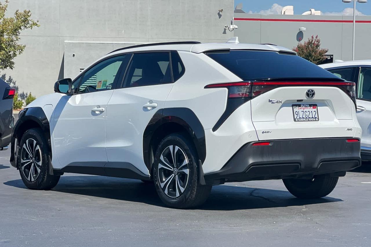 2024 Toyota bZ4X XLE Roseville CA