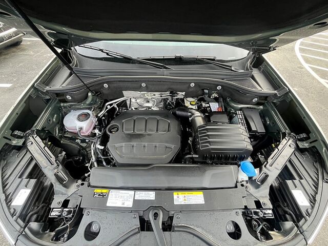 2024 Volkswagen Atlas 2.0T Peak Edition SE w/Technology Oshkosh WI