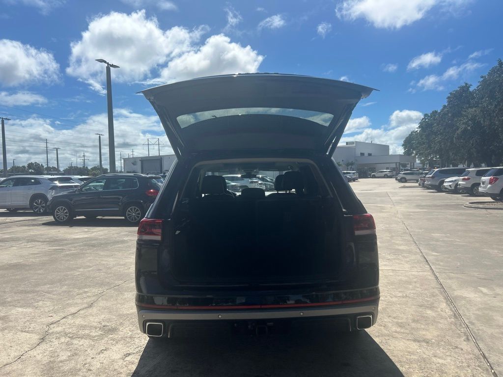 2024 Volkswagen Atlas 2.0T Peak Edition SEL Tampa FL