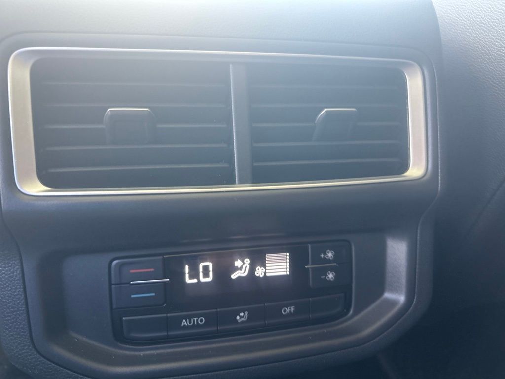 2024 Volkswagen Atlas 2.0T Peak Edition SEL Tampa FL