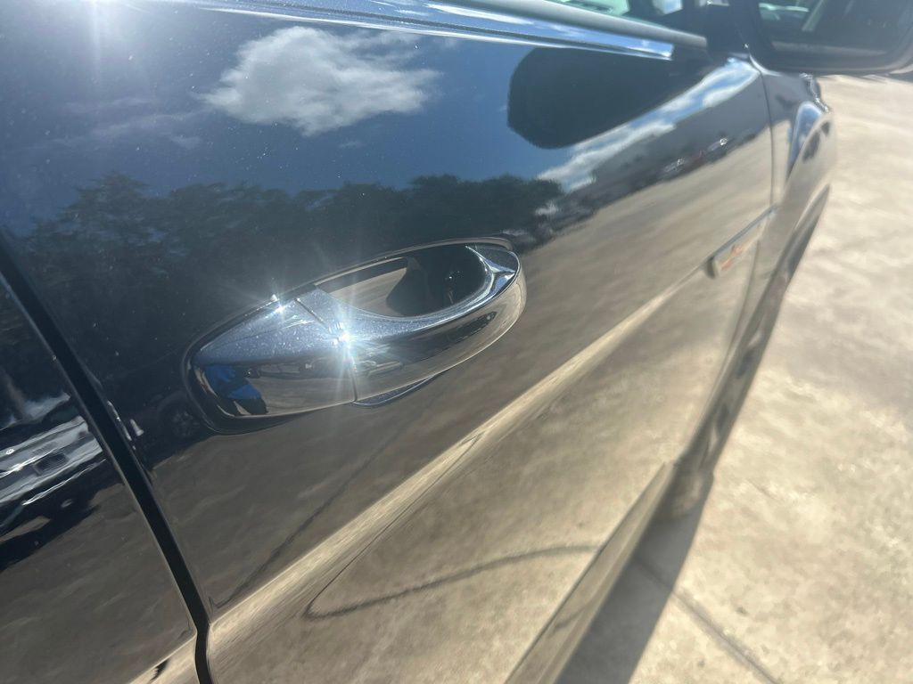 2024 Volkswagen Atlas 2.0T Peak Edition SEL Tampa FL