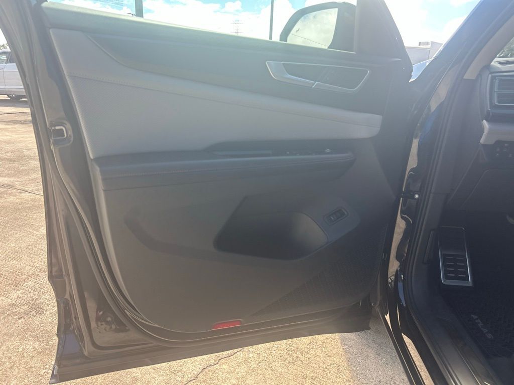 2024 Volkswagen Atlas 2.0T Peak Edition SEL Tampa FL