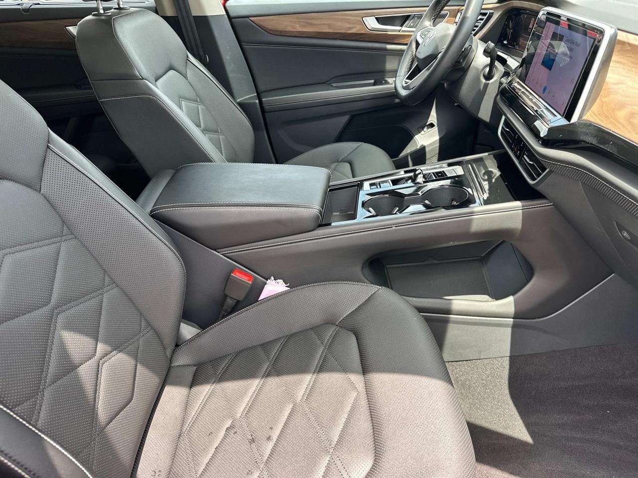 2024 Volkswagen Atlas 2.0T SE w/Technology Woodbridge VA