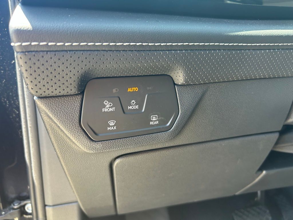 2024 Volkswagen Atlas 2.0T SE w/Technology Tampa FL