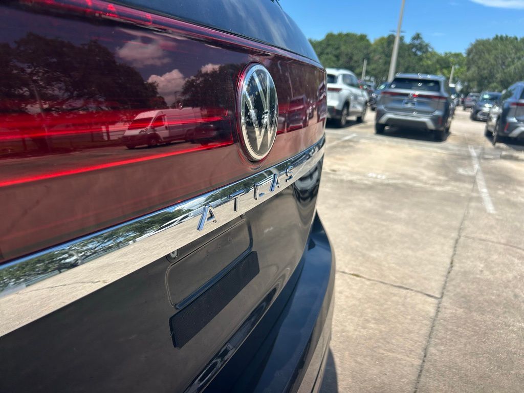 2024 Volkswagen Atlas 2.0T SE w/Technology Tampa FL