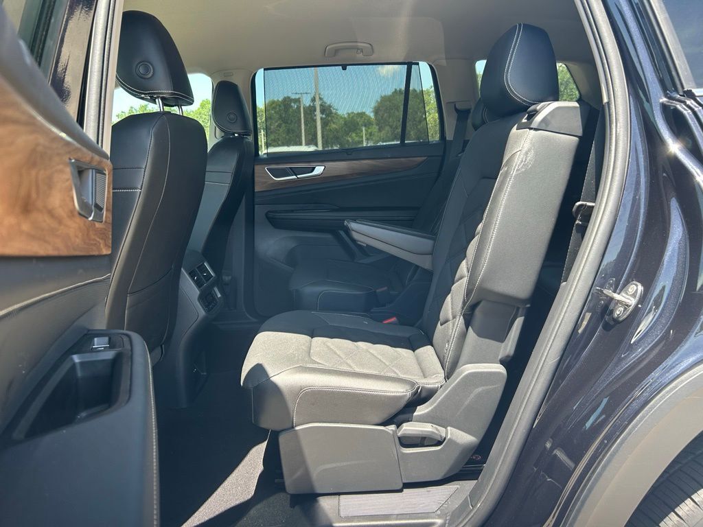 2024 Volkswagen Atlas 2.0T SE w/Technology Tampa FL