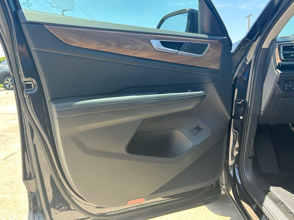 2024 Volkswagen Atlas 2.0T SE w/Technology Tampa FL