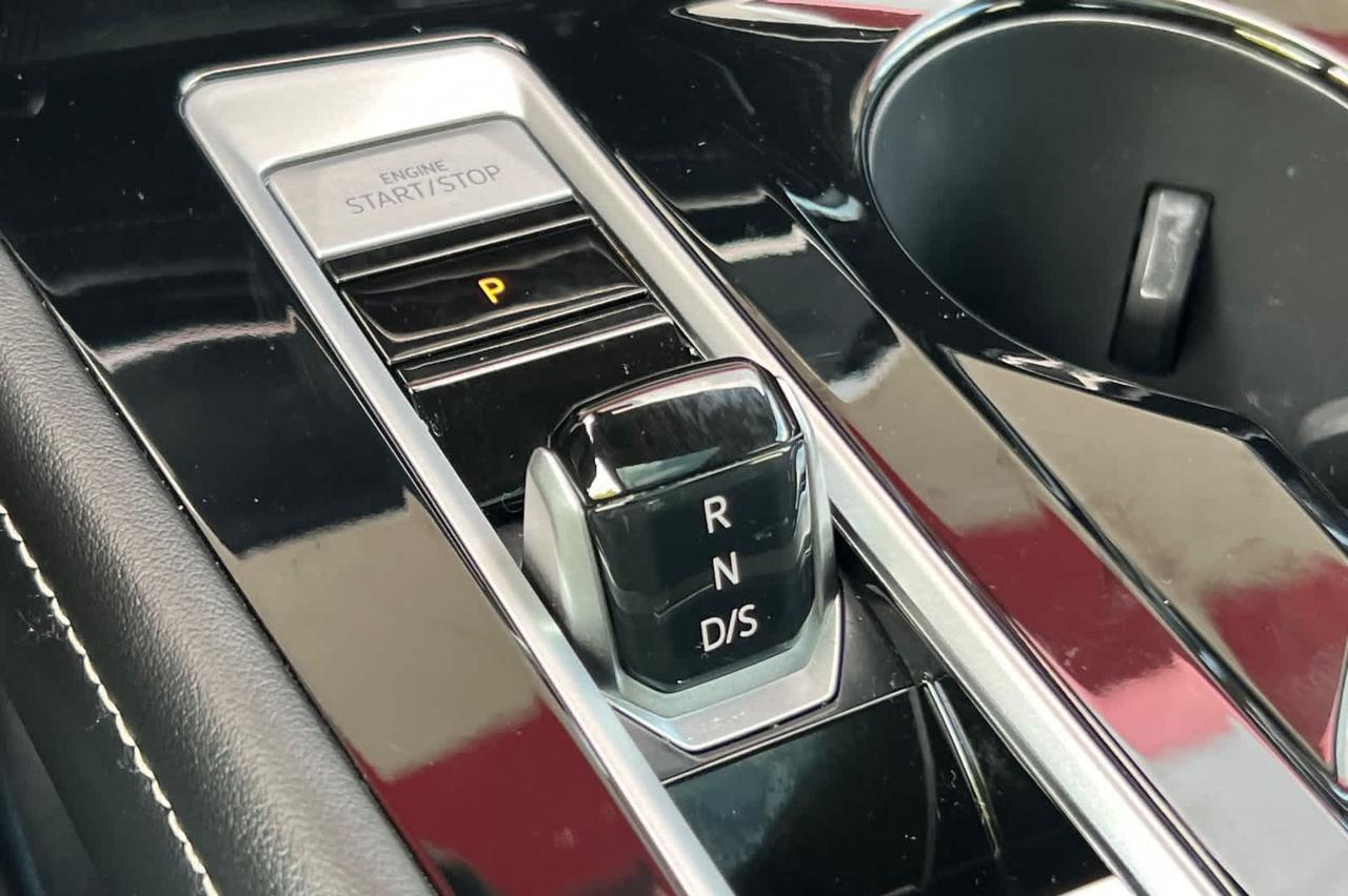 2024 Volkswagen Atlas 2.0T SEL Roseville CA