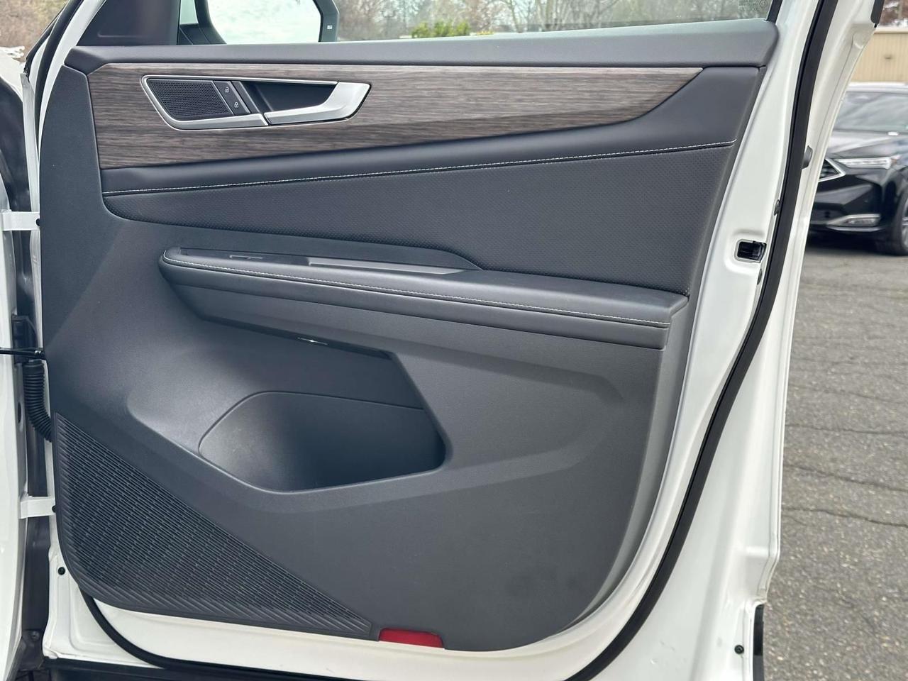 2024 Volkswagen Atlas 2.0T SEL Woodbridge VA