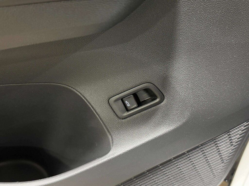 2024 Volkswagen Atlas Cross Sport 2.0T SE w/Technology San Clemente CA 2024 Volkswagen Atlas Cross Sport 2.0T SE w/Technology San Clemente CA