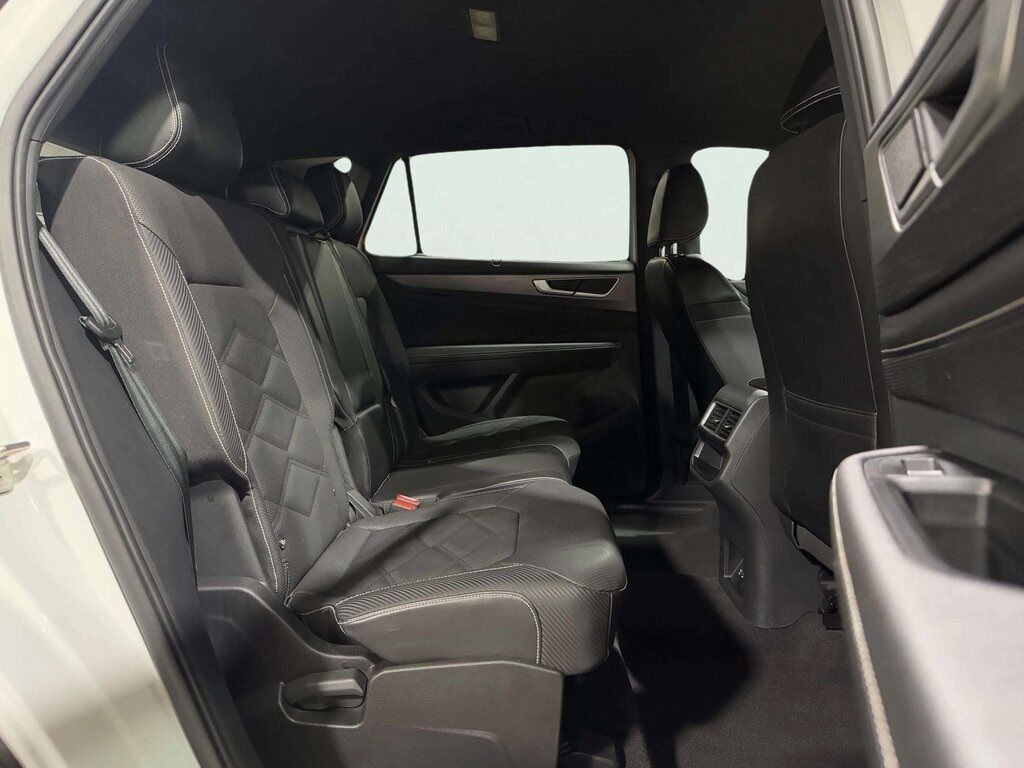 2024 Volkswagen Atlas Cross Sport 2.0T SE w/Technology San Clemente CA