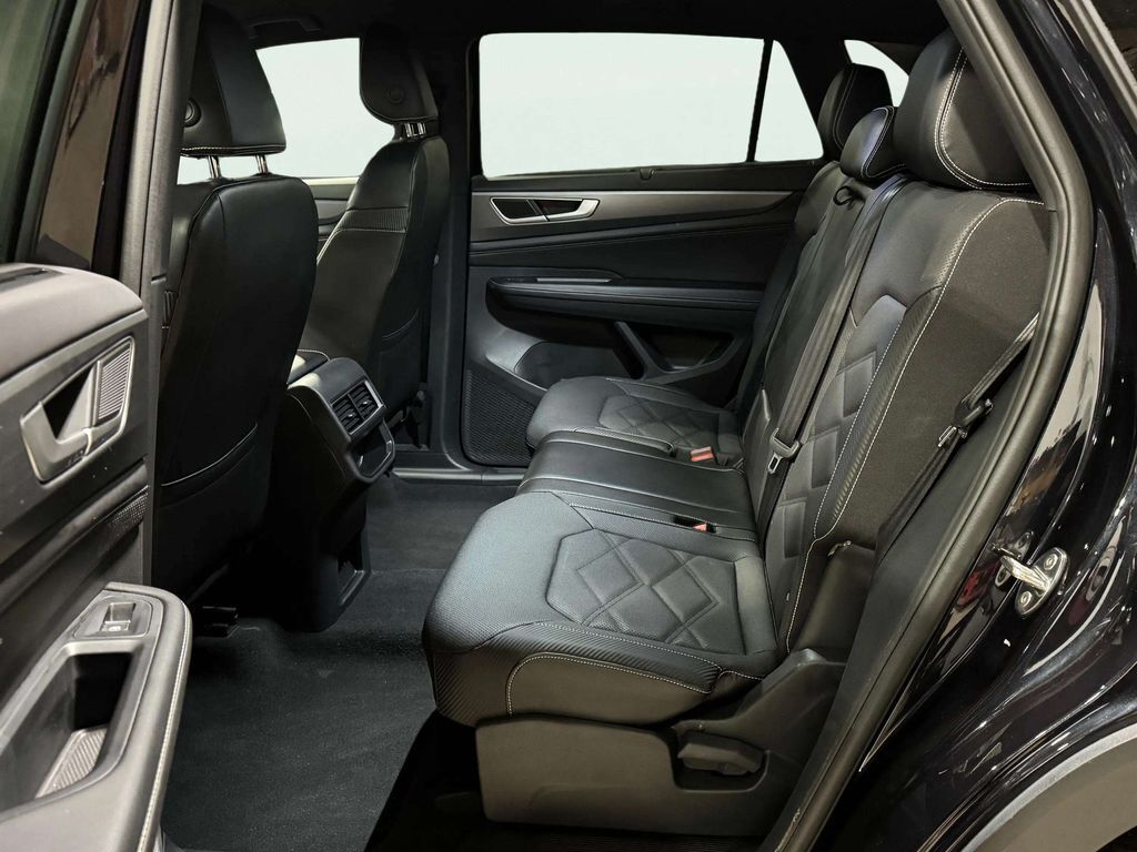 2024 Volkswagen Atlas Cross Sport 2.0T SE w/Technology San Clemente CA