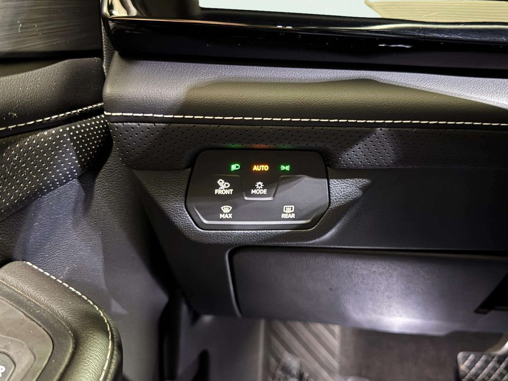 2024 Volkswagen Atlas Cross Sport 2.0T SE w/Technology San Clemente CA