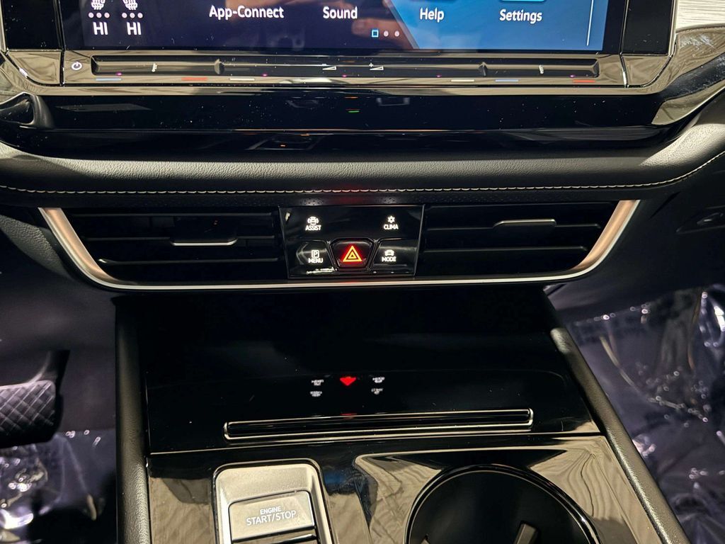 2024 Volkswagen Atlas Cross Sport 2.0T SE w/Technology San Clemente CA