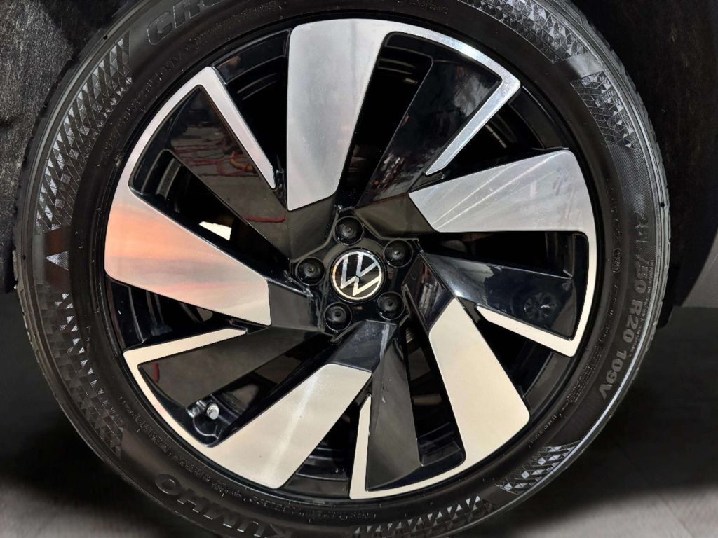 2024 Volkswagen Atlas Cross Sport 2.0T SE w/Technology San Clemente CA