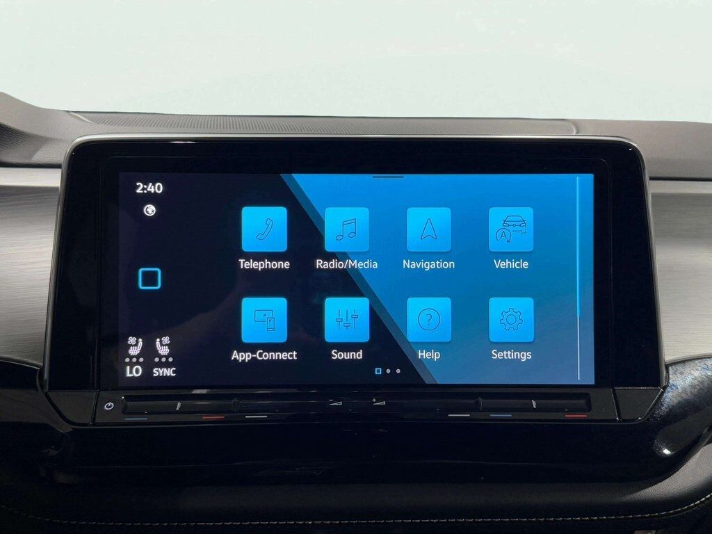 2024 Volkswagen Atlas Cross Sport 2.0T SE w/Technology San Clemente CA