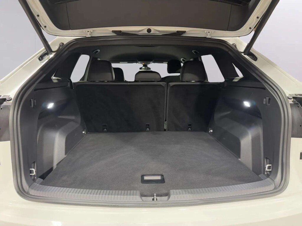 2024 Volkswagen Atlas Cross Sport 2.0T SE w/Technology San Clemente CA