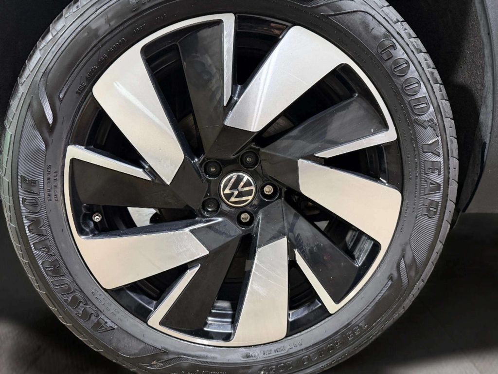 2024 Volkswagen Atlas Cross Sport 2.0T SE w/Technology San Clemente CA