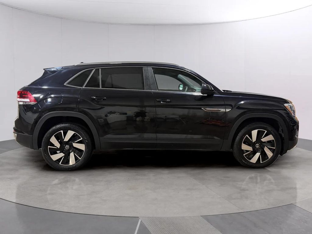 2024 Volkswagen Atlas Cross Sport 2.0T SE w/Technology San Clemente CA