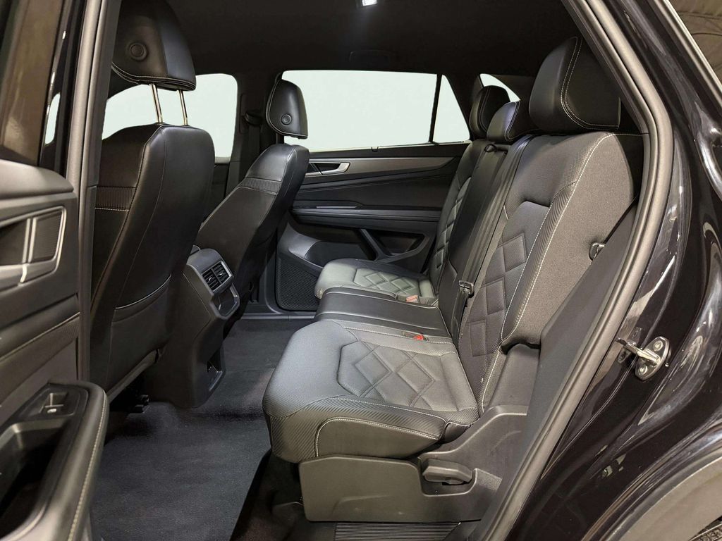 2024 Volkswagen Atlas Cross Sport 2.0T SE w/Technology San Clemente CA