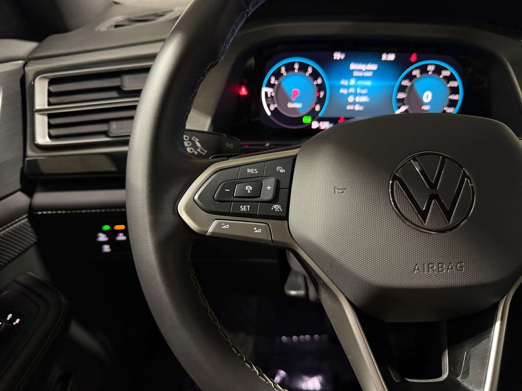 2024 Volkswagen Atlas Cross Sport 2.0T SE w/Technology San Clemente CA
