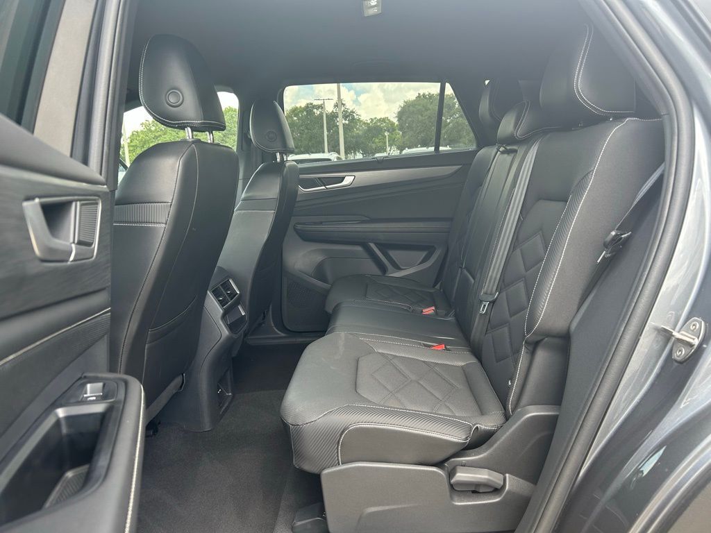 2024 Volkswagen Atlas Cross Sport 2.0T SE w/Technology Tampa FL