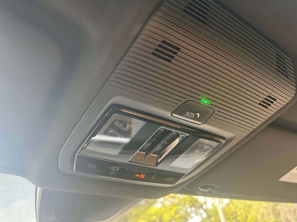 2024 Volkswagen Atlas Cross Sport 2.0T SEL R-Line Tampa FL