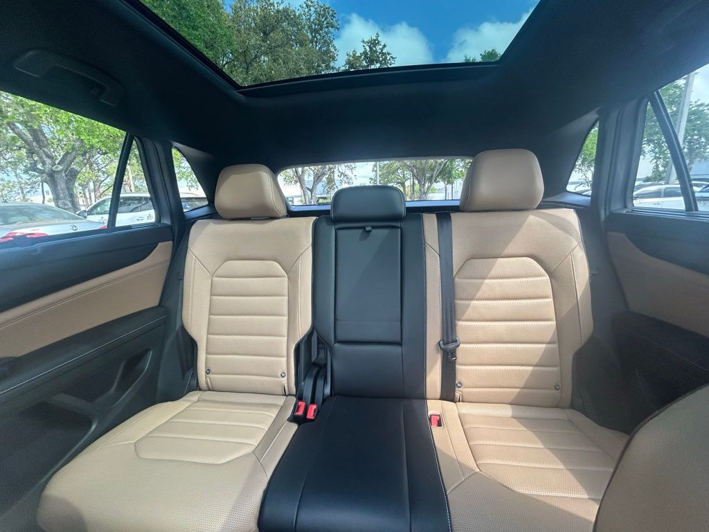 2024 Volkswagen Atlas Cross Sport 2.0T SEL R-Line Tampa FL