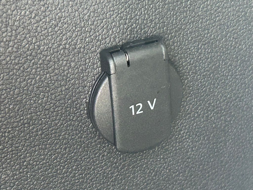 2024 Volkswagen Atlas Cross Sport 2.0T SEL R-Line Tampa FL