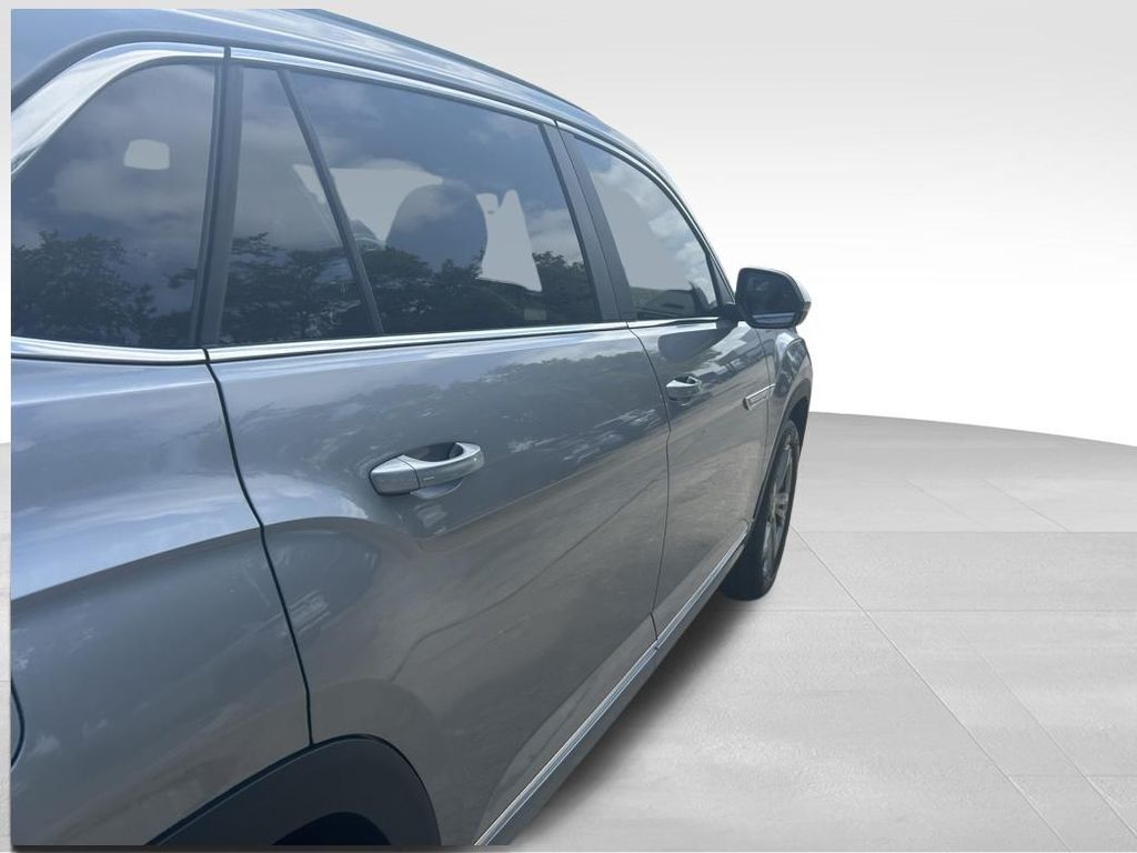 2024 Volkswagen Atlas Cross Sport 2.0T SEL R-Line Tampa FL