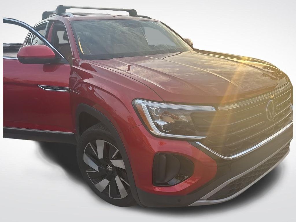 2024 Volkswagen Atlas Cross Sport 2.0T SEL Tampa FL