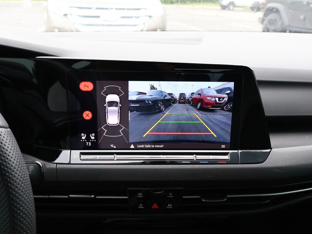 2024 Volkswagen Golf GTI SE