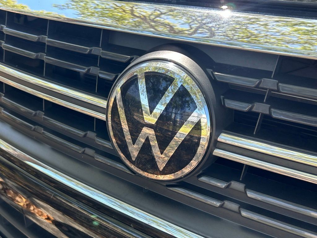 2024 Volkswagen Jetta 1.5T SE Tampa FL