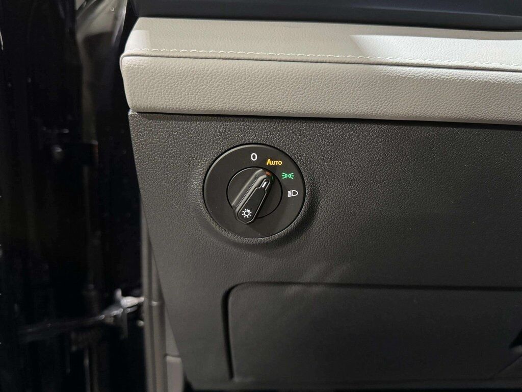 2024 Volkswagen Taos 1.5T SE San Clemente CA 2024 Volkswagen Taos 1.5T SE San Clemente CA