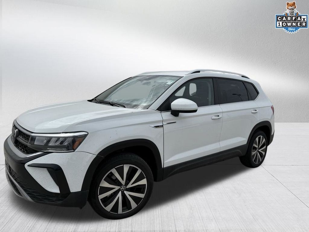 2024 Volkswagen Taos 1.5T SE