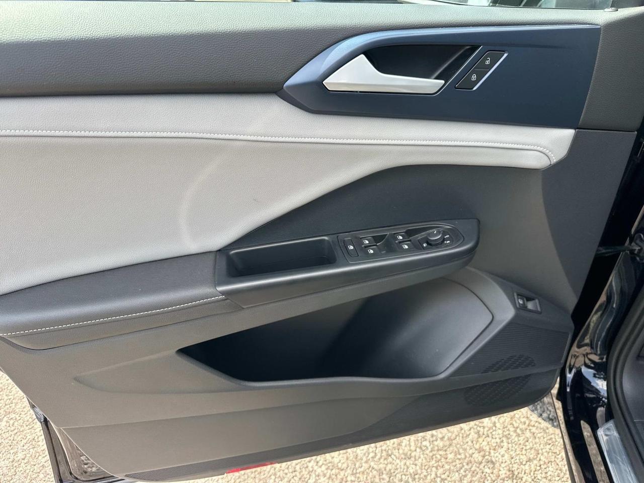 2024 Volkswagen Taos 1.5T SE Woodbridge VA