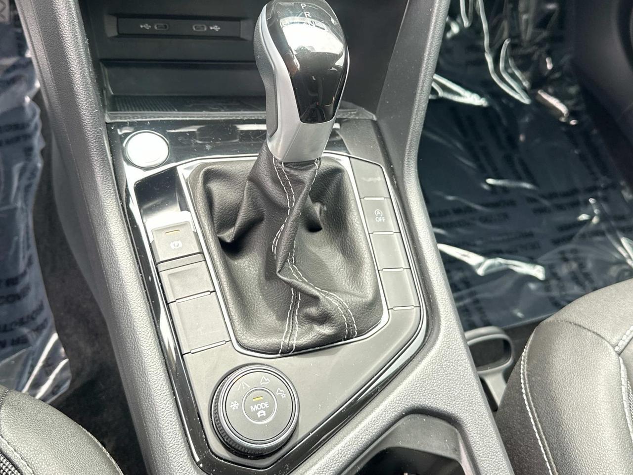 2024 Volkswagen Taos 1.5T SE Woodbridge VA