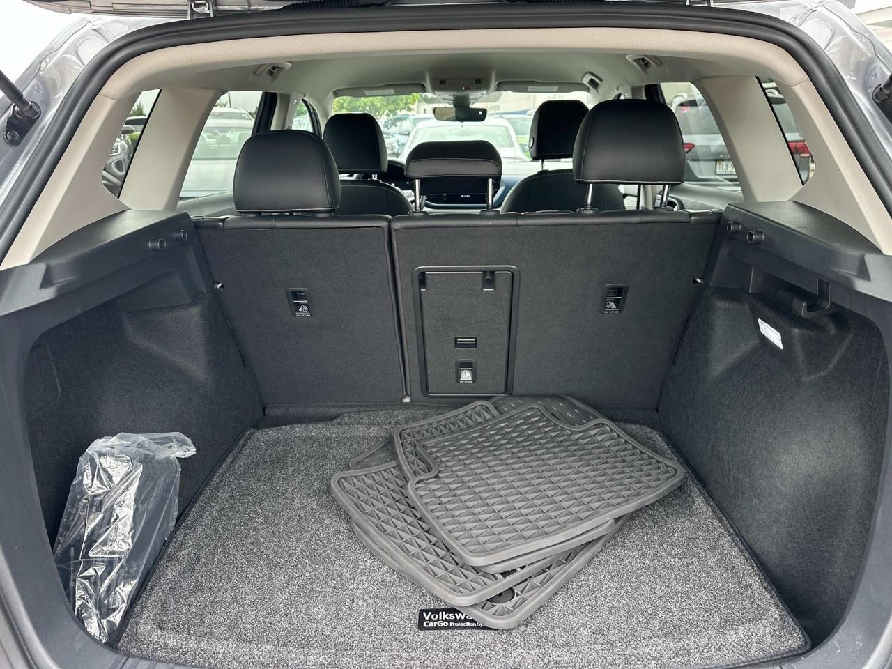 2024 Volkswagen Taos 1.5T SE Woodbridge VA