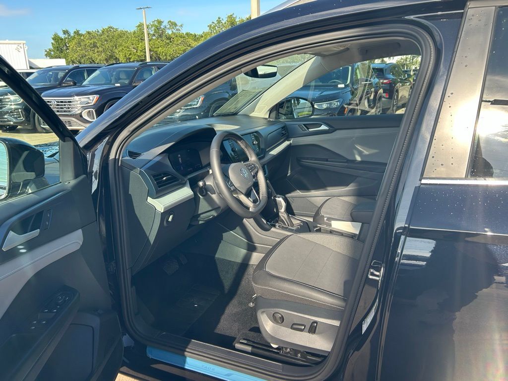 2024 Volkswagen Taos 1.5T SE Tampa FL