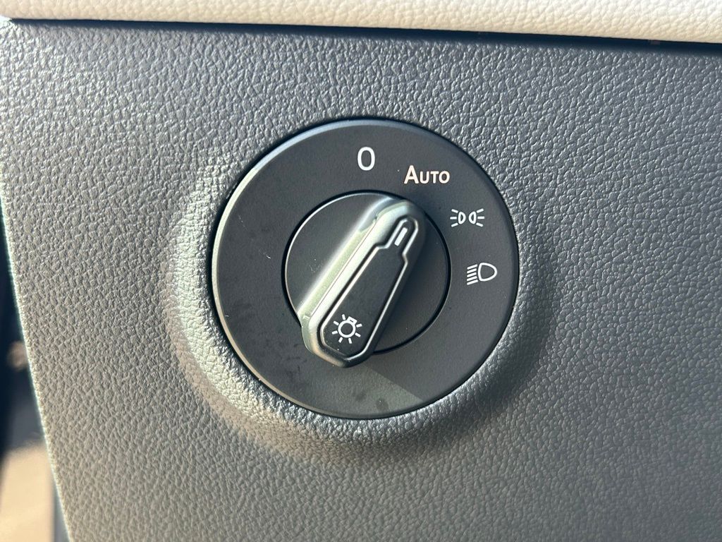 2024 Volkswagen Taos 1.5T SE Tampa FL