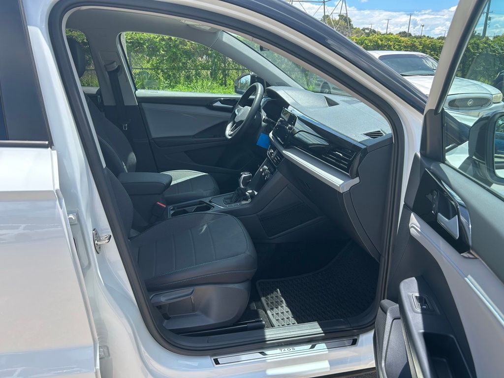 2024 Volkswagen Taos 1.5T SE Tampa FL