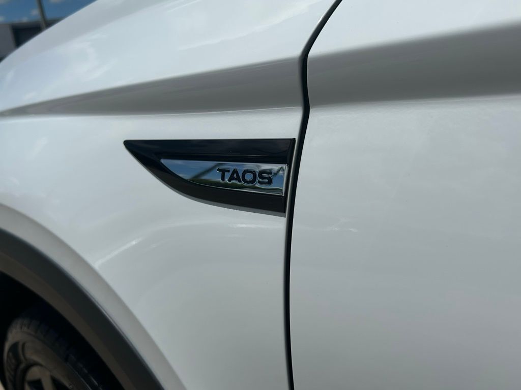 2024 Volkswagen Taos 1.5T SE Tampa FL