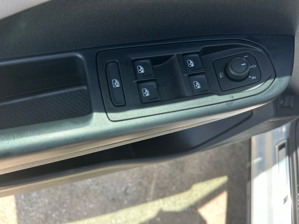 2024 Volkswagen Taos 1.5T SE Tampa FL