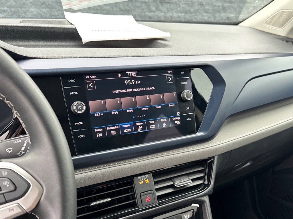 2024 Volkswagen Taos SE Johnson City TN 2024 Volkswagen Taos SE Johnson City TN