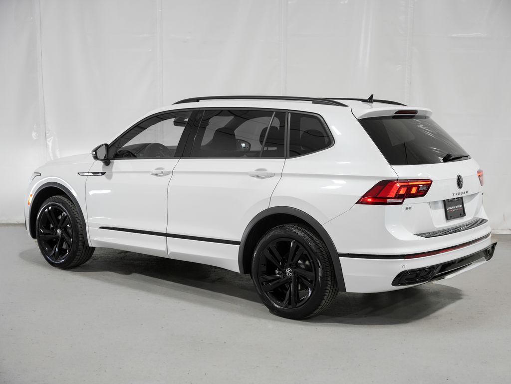 2024 Volkswagen Tiguan 2.0T SE R-Line Black 2024 Volkswagen Tiguan 2.0T SE R-Line Black
